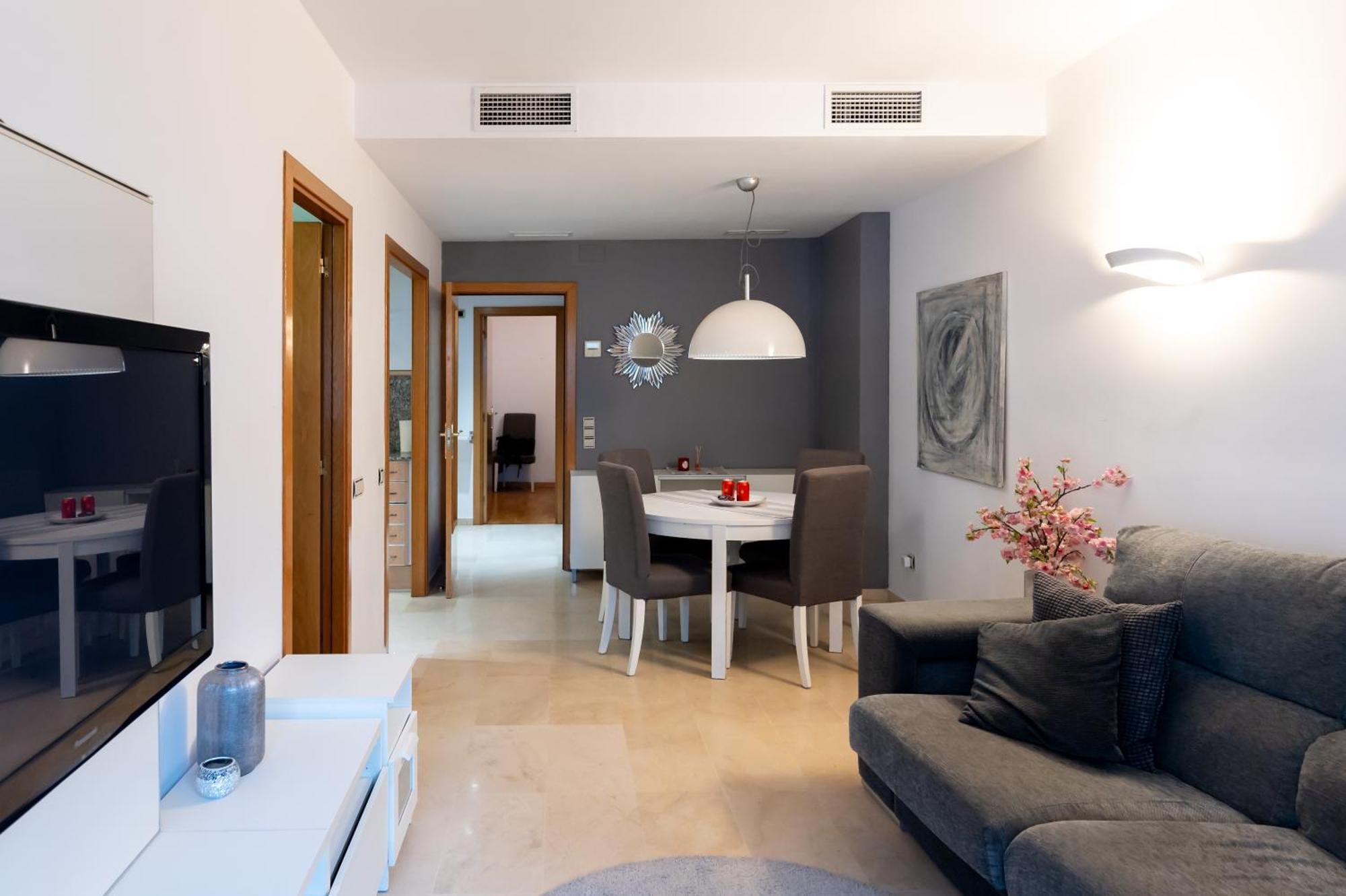 Appartamento Comfy Downtown + Private Terrace Barcellona Esterno foto